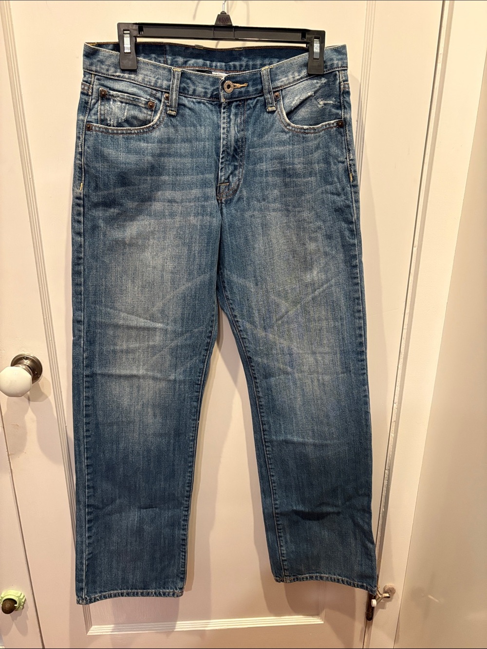 Lucky Brand Women's Straight Leg Faded Blue Jeans BN106